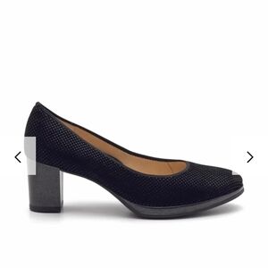 Ara Black Textured Block Heel Shoes